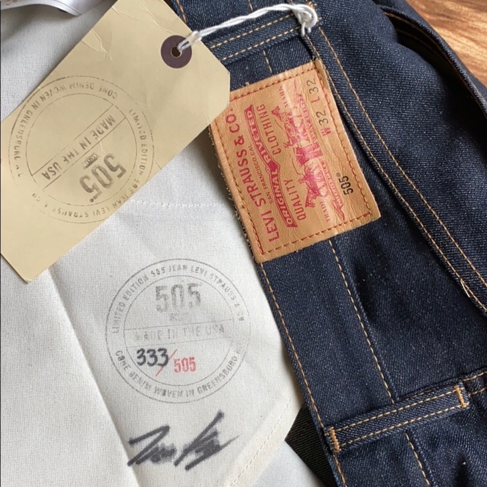 Numbered Limited Edition Selvedge Levi’s 505 32x32